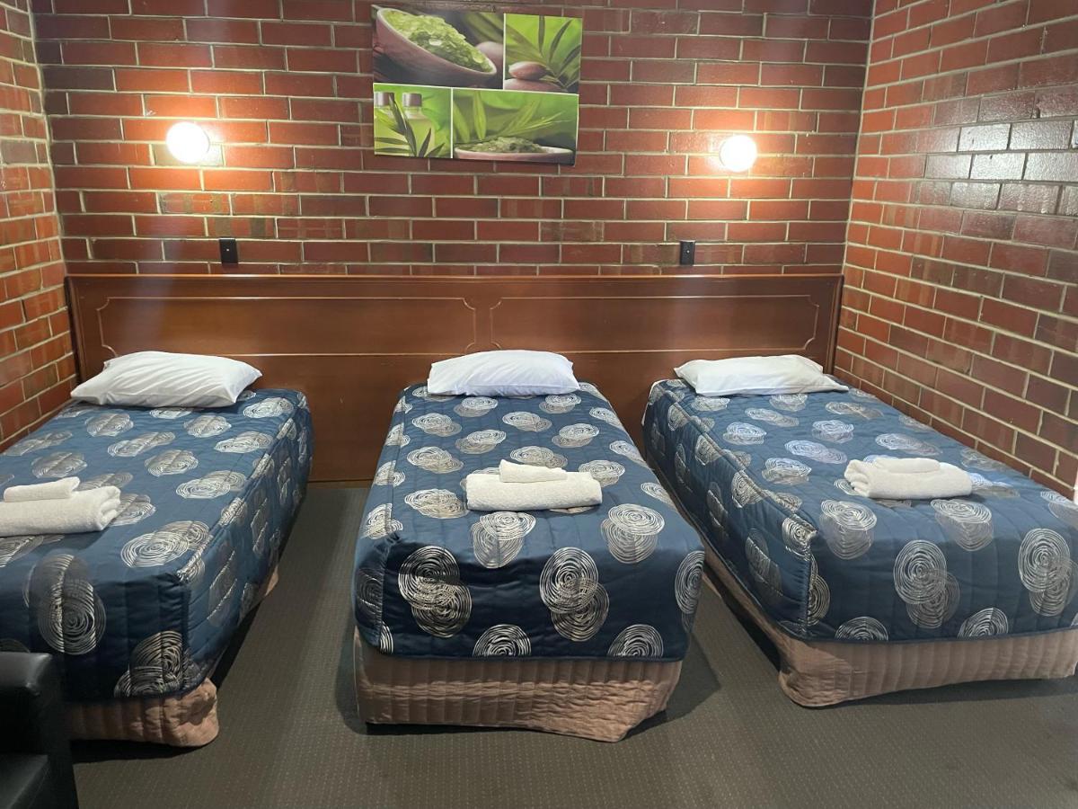 Pavlos Motel Ingle Farm Ngoại thất bức ảnh