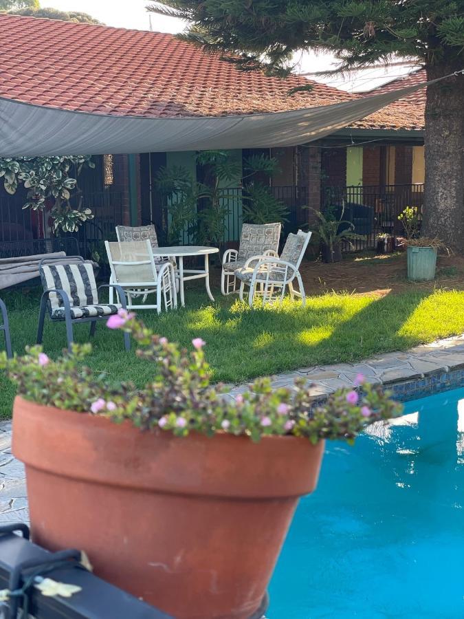 Pavlos Motel Ingle Farm Ngoại thất bức ảnh